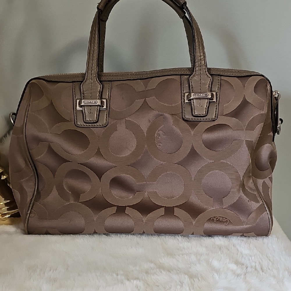 Coach Taylor Op Art Satchel - Picture 5 of 13